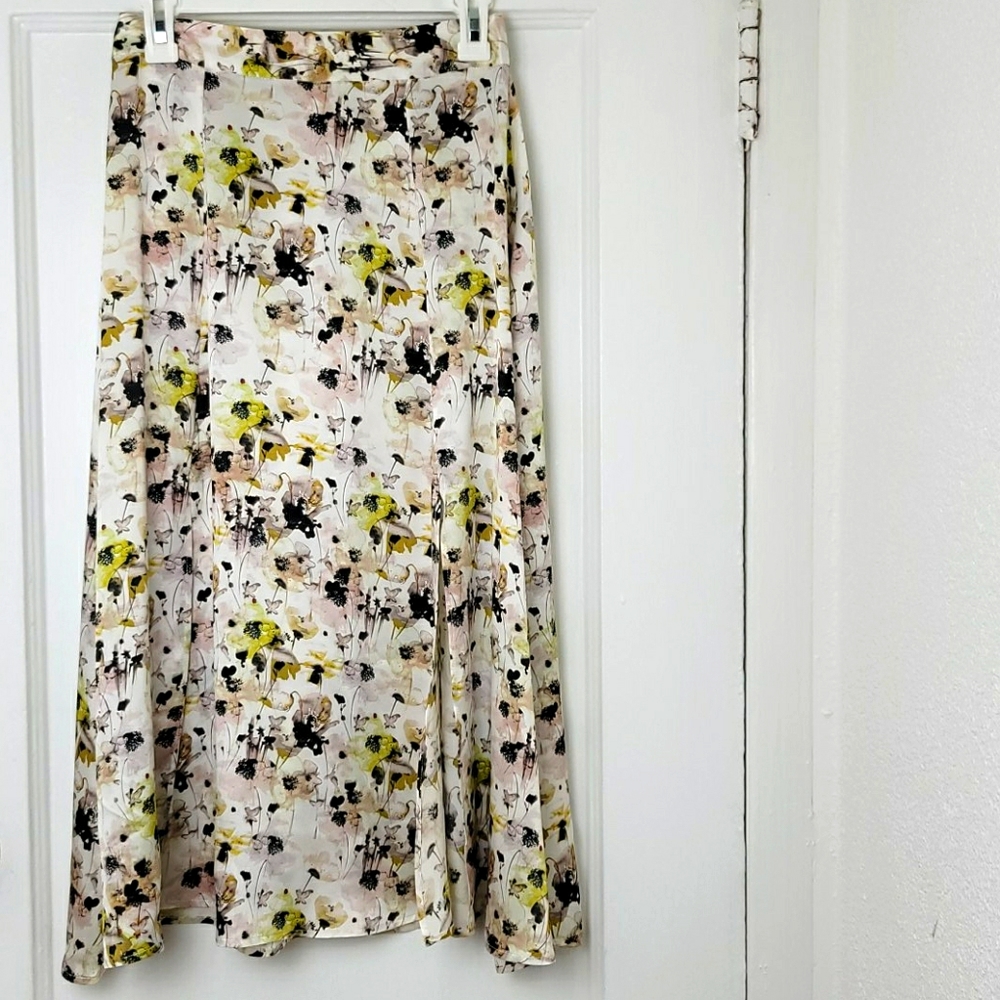 Designer Kelly Love 100% silk midi skirt- s